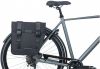 Basil dubbele fietstas tour double 28 liter Zwart online kopen