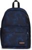 Eastpak Office Zippl&apos, R camo dye navy backpack online kopen
