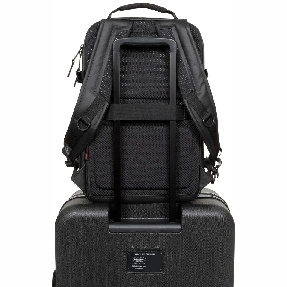Eastpak Tecum M cnnct rugzak zwart, foto 2