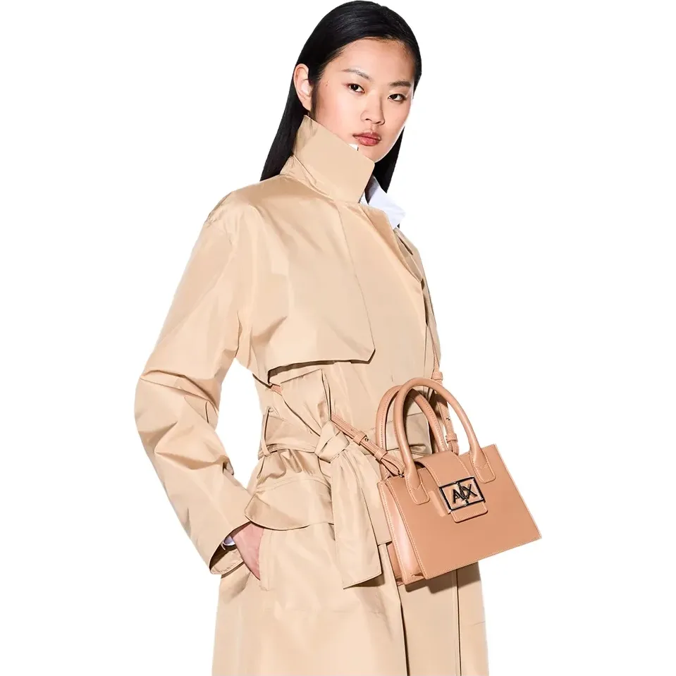Armani Exchange Signature handtas bruin, foto 2