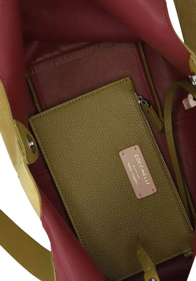 Coccinelle C-easy suede schoudertas olijf, foto 5
