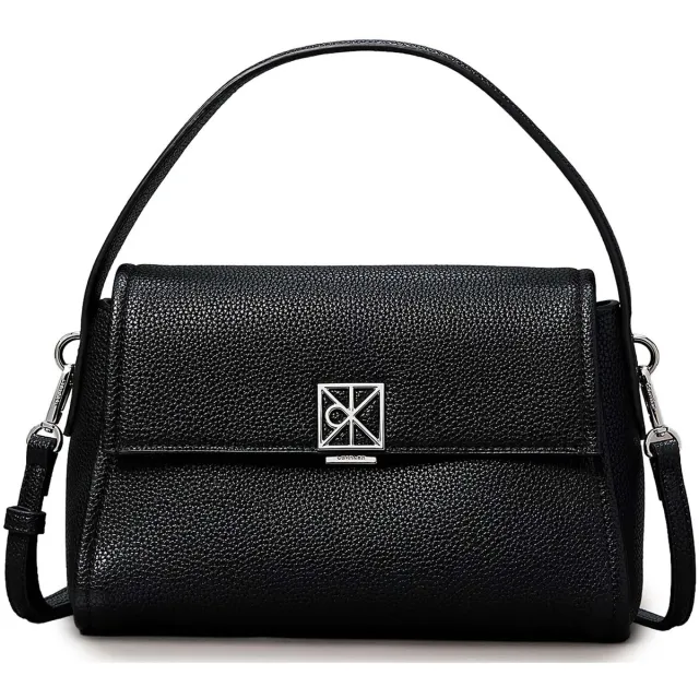 Calvin Klein Emblem Hw Pebble Shoulder Bag zwart
